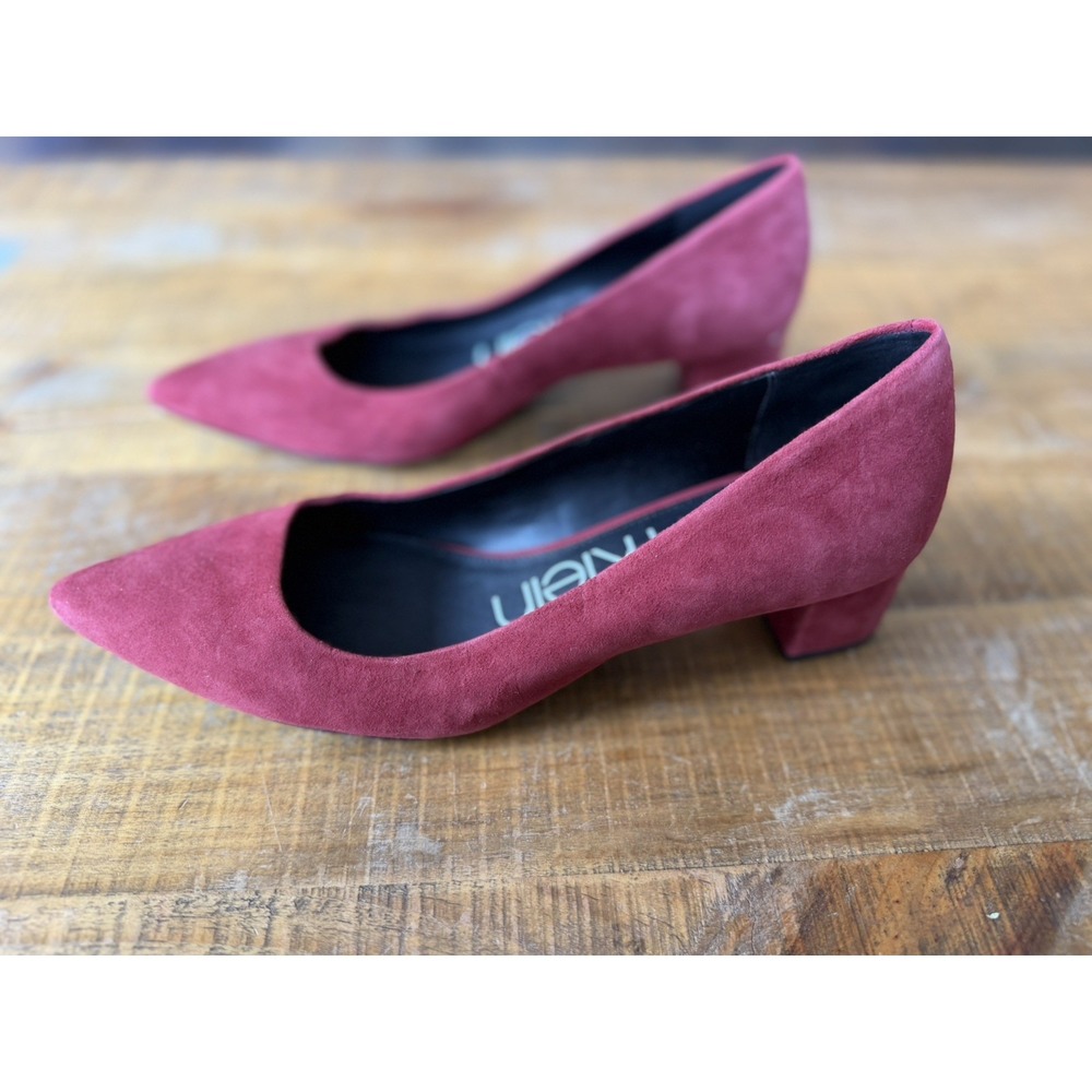 Calvin Klein Womens Genoveva Red Suede Pump- Block Heal Size 8.5